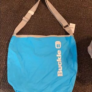 Buckle turquoise bucket bag